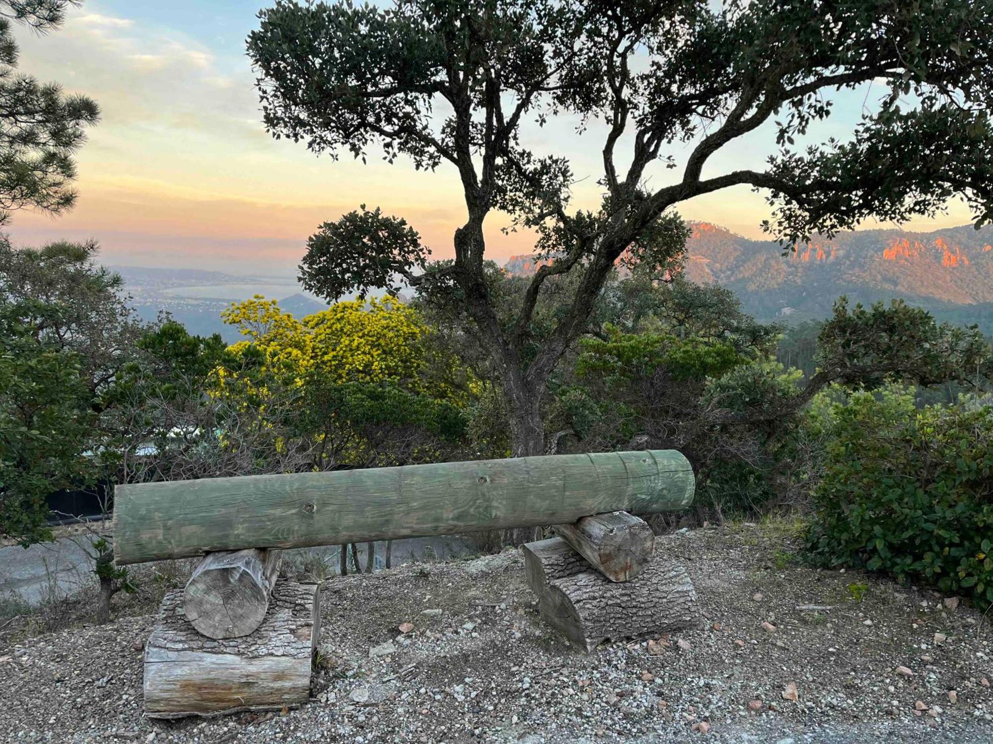 Villa Ormarine, Vue Exceptionnelle Sur La Baie De Cannes Et Le Mercantour Les Adrets-de-l’Estérel Exterior foto